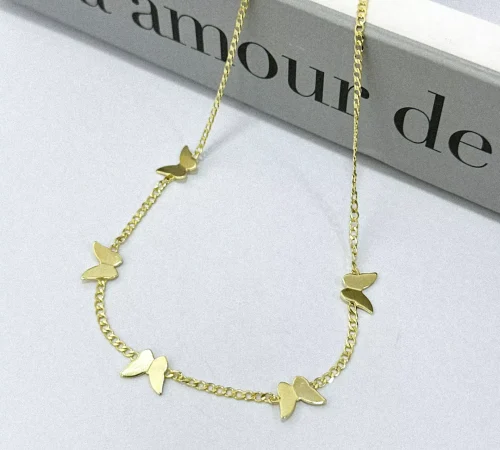 Colar grumet borboleta dourado